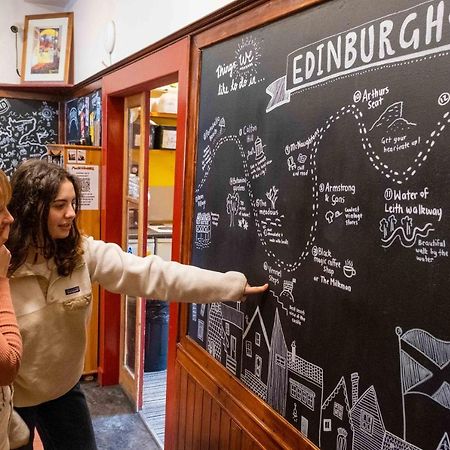 Royal Mile Backpackers Edimburgo Exterior foto