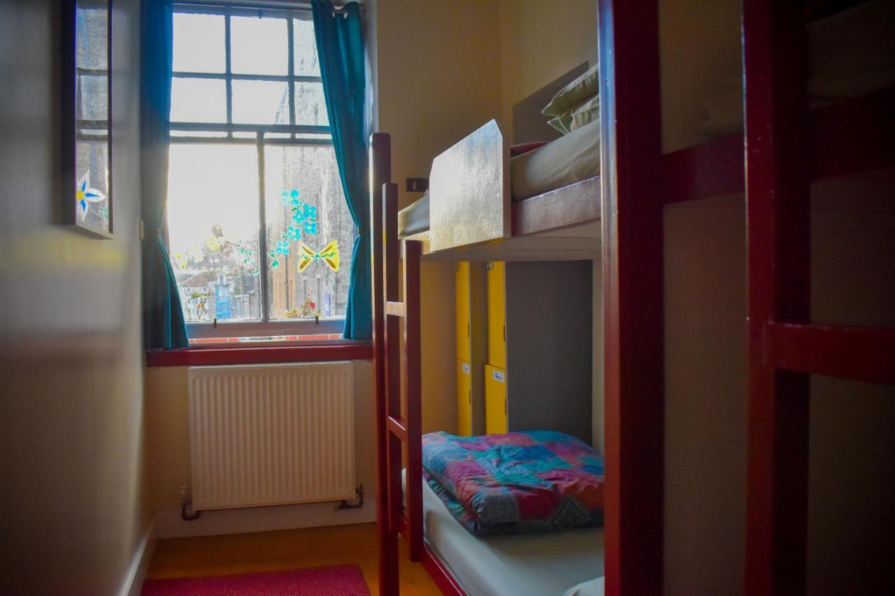Royal Mile Backpackers Edimburgo Exterior foto